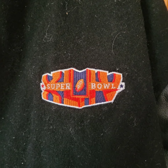 Reebok Superbowl XLIV  Jacket Size XL Saints vs Colts 2010 Black Quilted Logo - Picture 3 of 7